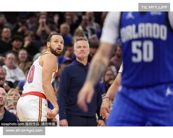 波斯特中场采访时一脸懵懂 表示不知为何出现在此场合 波斯特中场采访时一脸懵懂 表示不知为何出现在此场合