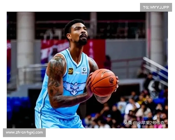 青岛首节小幅领先浙江 王睿泽火力全开带队争胜